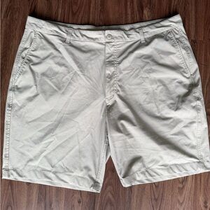 FootJoy Men's Light Khaki Flat-Front Golf Shorts